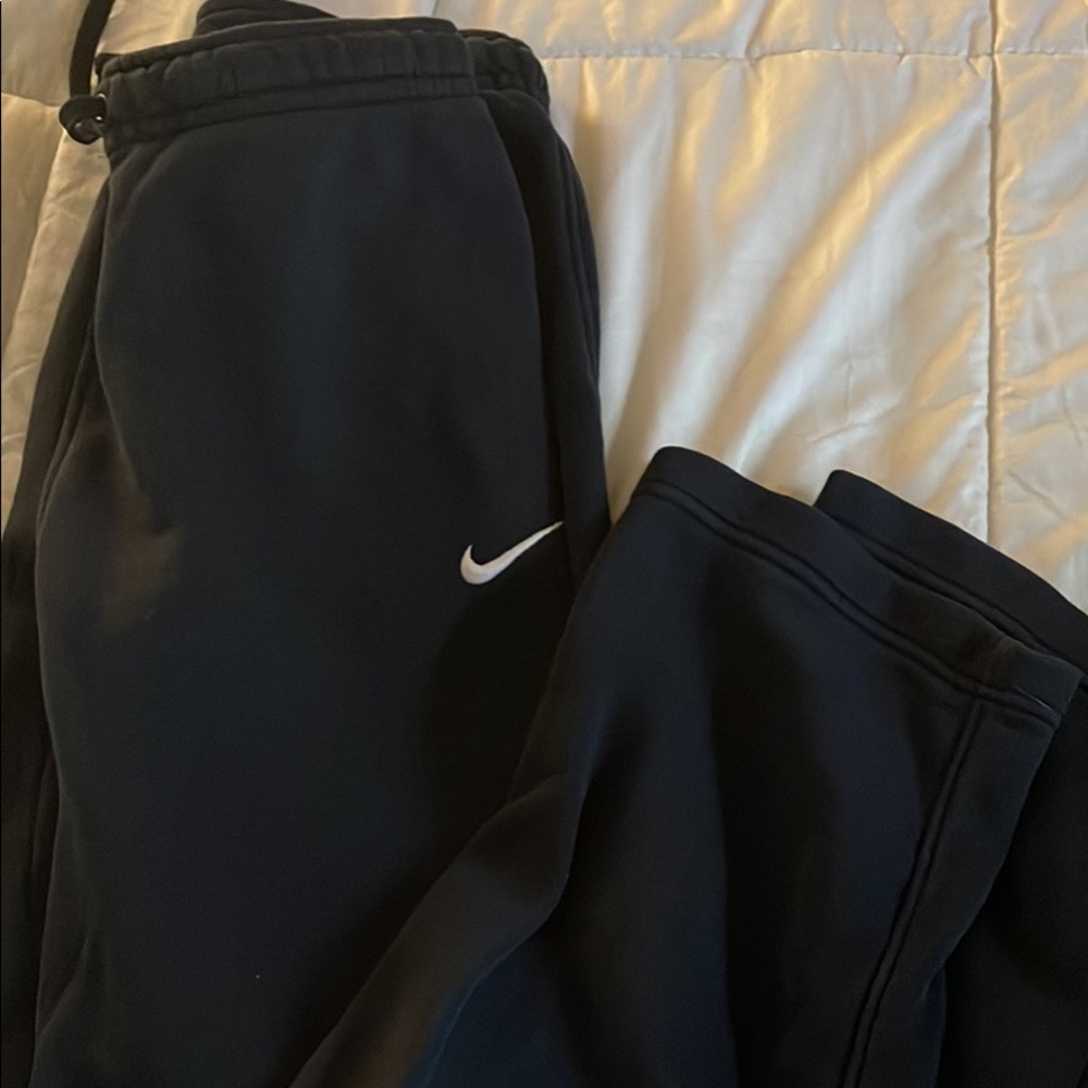 nike wide leg sweats!